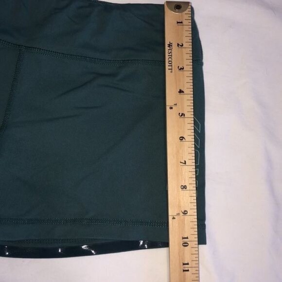 IAB 3"  No Ride Shorts Mallard Green Arrows Size Large 10 Yoga Athletic Workout - Picture 5 of 8